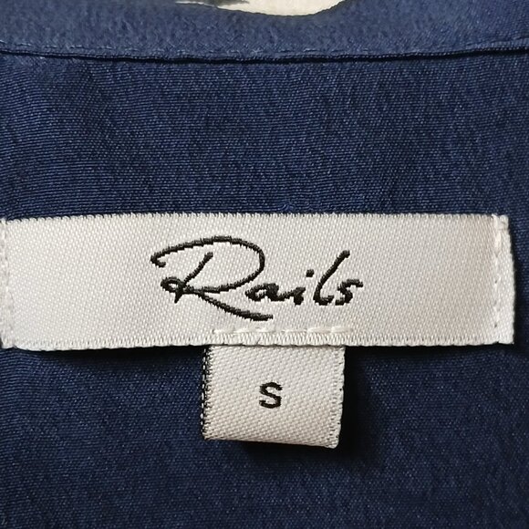 Rails 100% Silk Whitney Button Down Shirt Size Small - Picture 8 of 8
